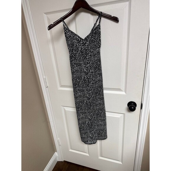 Size 6 Black and White Print Adjustable Bow Tie Cut Out and Double Slit Dress - Picture 4 of 4